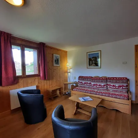 Apartment Renove Au Pied Des Pistes, 3 Chambres, Balcon, 8 Personnes - Les Menuires - Fr-1-452-79 Saint-Martin-de-Belleville